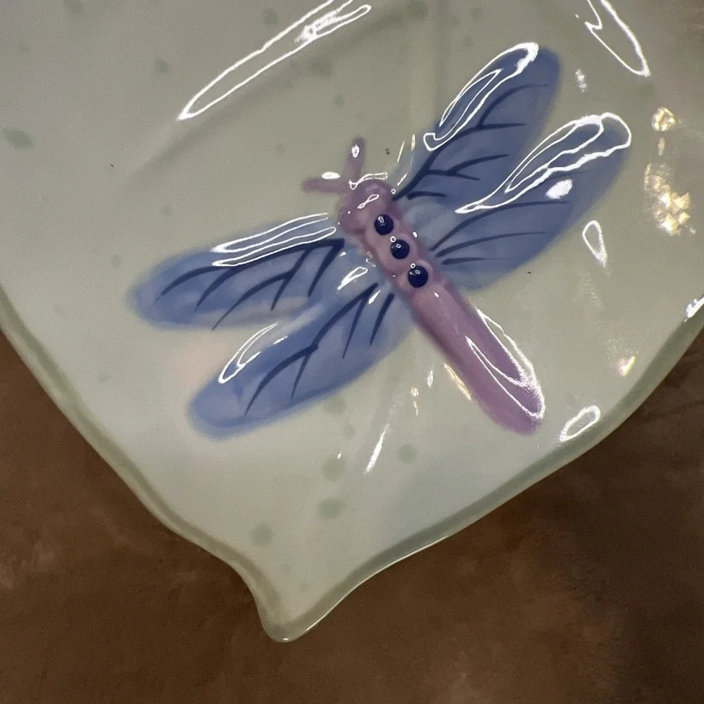 Favorite‎ Things Green Dragonfly Porcelain Soap Dish Or Trinket Dish